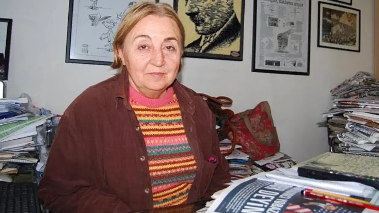 Cumhuriyet'in çınarı Şükran Soner'e veda ederken... Kız kardeşi Türkan Berişe'nin ölüm haberi geldi