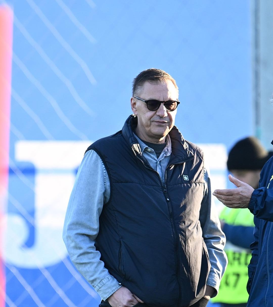 İlk açıklama Romanya teknik direktörü Lucescu'dan geldi!  