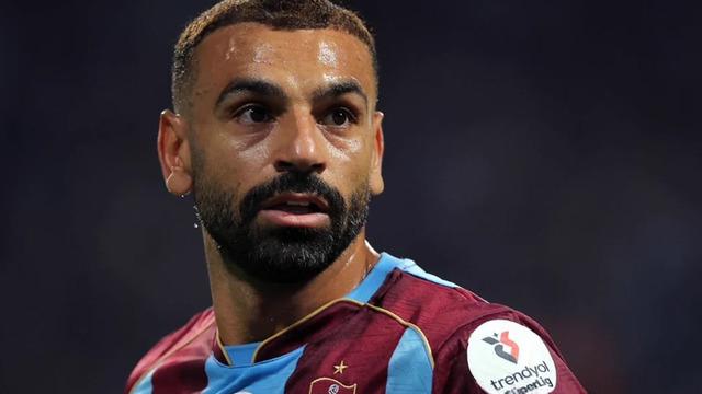 Trabzonspor’da Konya hüsranı sonrası deprem! Spor yazarlarından zehir zemberek eleştiriler: “Gerekirse Salah’ı da yedeğe çekeceksin!”